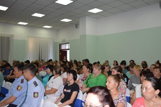 Занятие Центра педагогической поддержки родителей